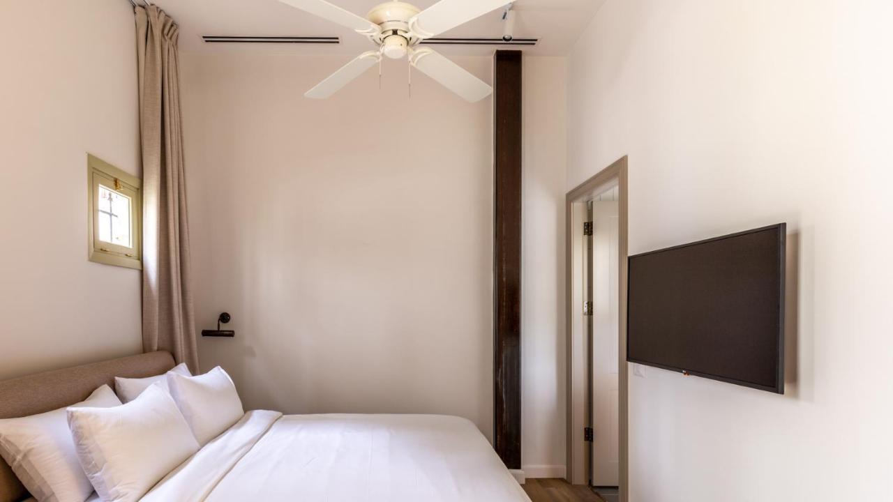 Ruby Hotel Тел Авив Екстериор снимка